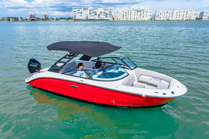 2025 Sea Ray SDX 250